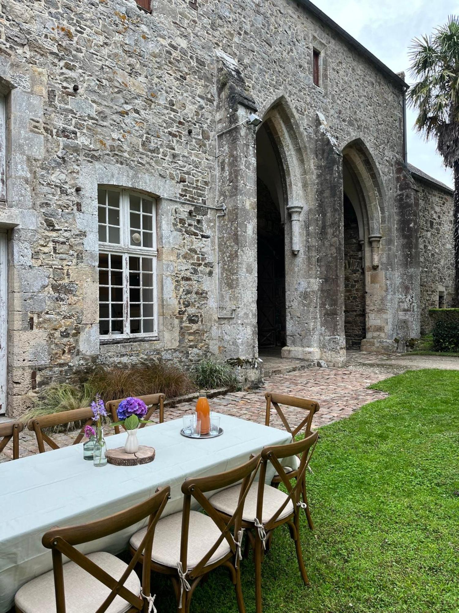 Abbaye De Blanchelande Bed and Breakfast Neufmesnil Buitenkant foto